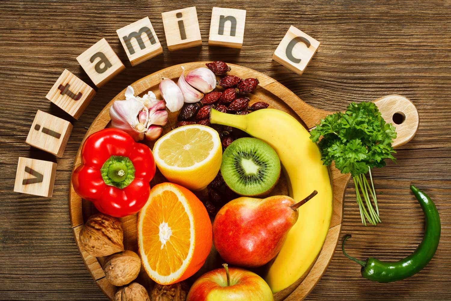Vitamin C: Die Vorteile von Vitamin C für das Immunsystem und die Hautgesundheit.